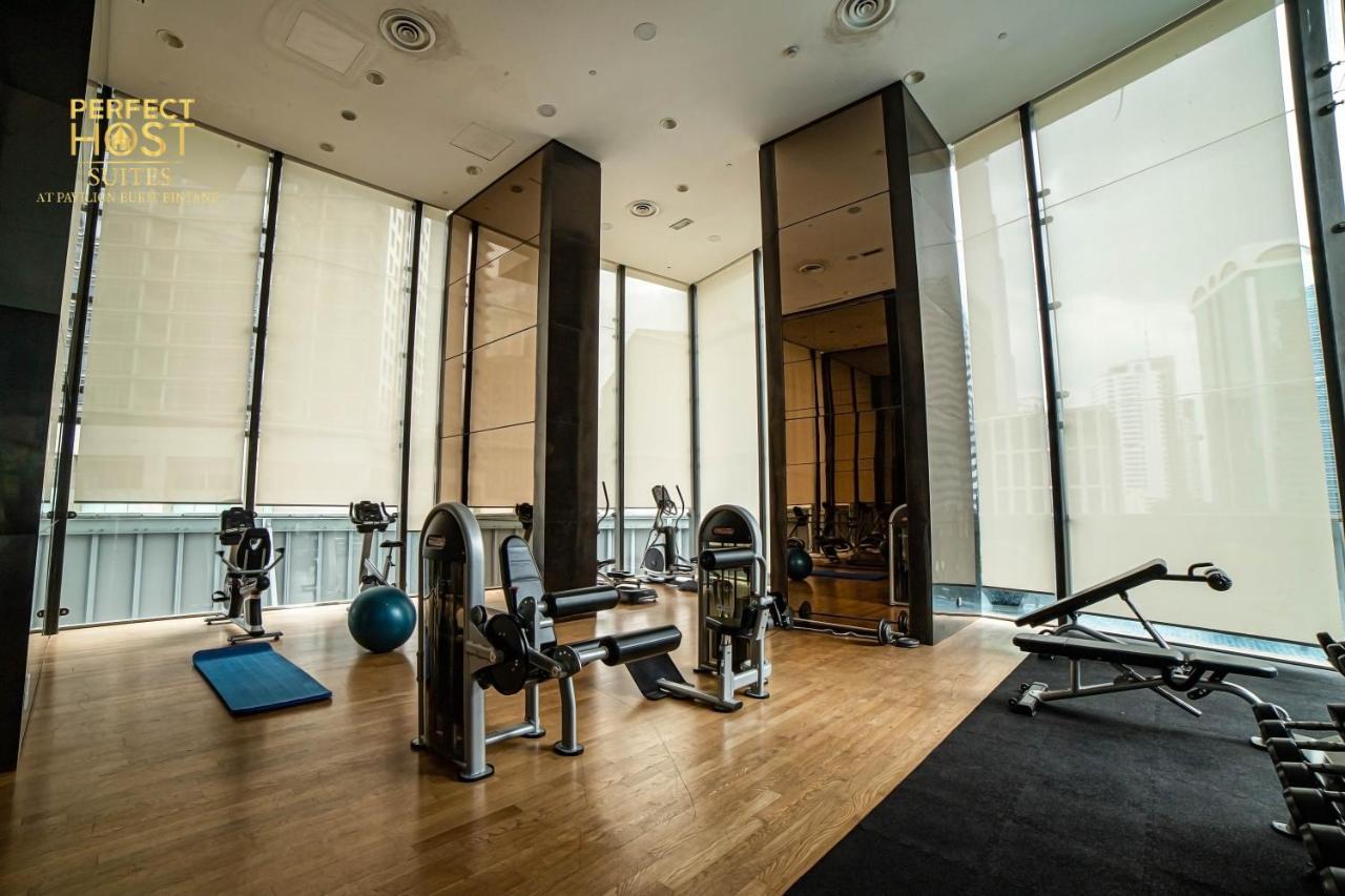 Ph Suites At Pavilion Bukit Bintang Kuala Lumpur Ngoại thất bức ảnh The gym at the 10th floor